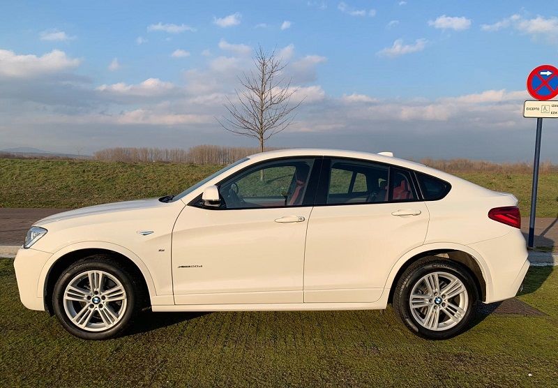 BMW X4 • 2015 • 144,000 km 8