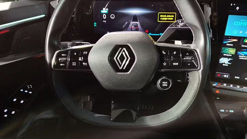 Renault Espace • 2023 • 38,500 km 5