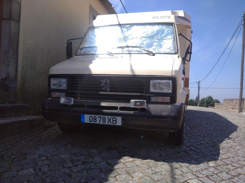 Peugeot 2008 • 1998 • 298,000 km 2