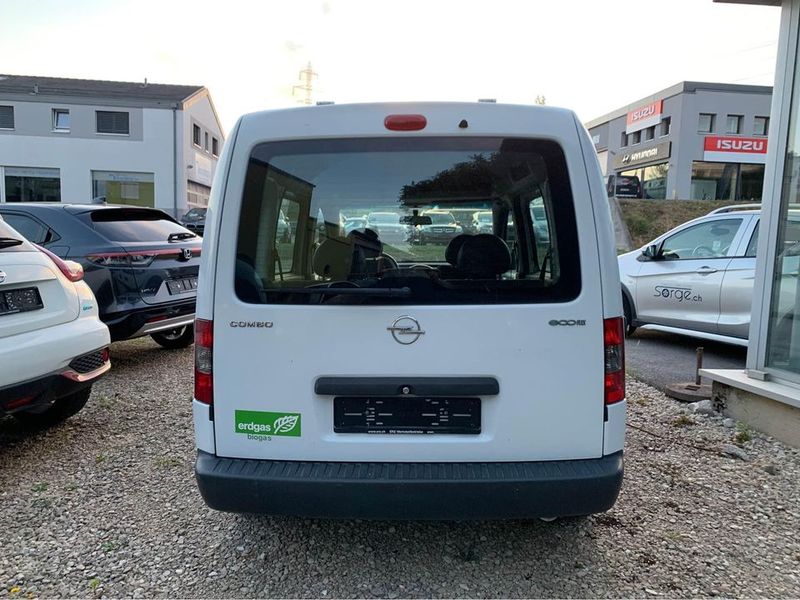 Opel Campo • 2010 • 135 km 5