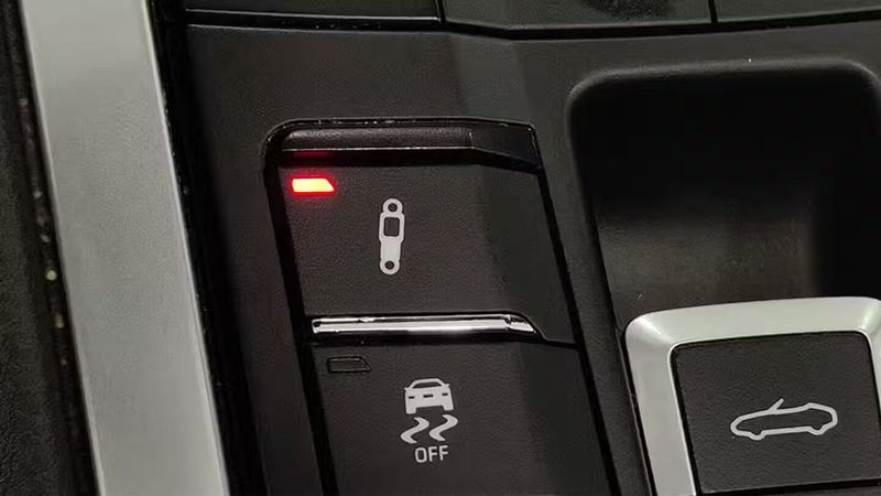 Porsche Boxster • 2019 • 66,813 km 2