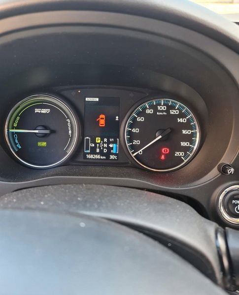 Mitsubishi Outlander • 2013 • 169,999 km 7