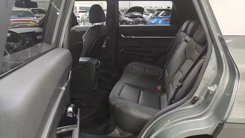 Ssangyong Tivoli • 2023 • 5,937 km 14