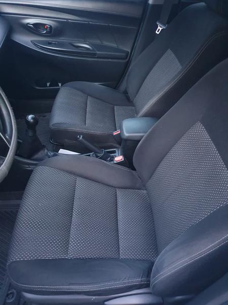 Toyota Yaris • 2017 • 25,000 km 7