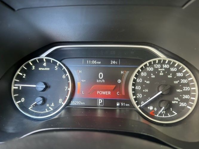 Nissan Maxima • 2016 • 55,600 km 12