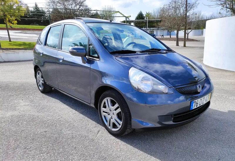Honda Jazz • 2007 • 99,985 km 2