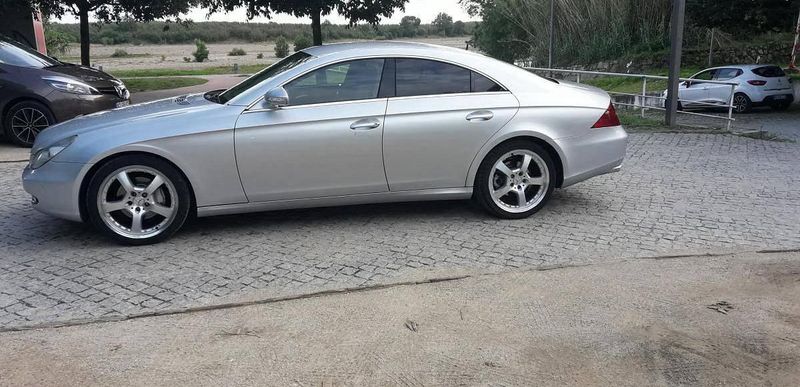 Mercedes-Benz CLS • 2006 • 250,000 km 2