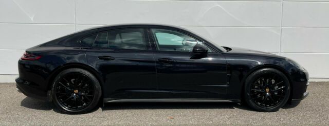 Porsche Panamera • 2016 • 104,000 km 6