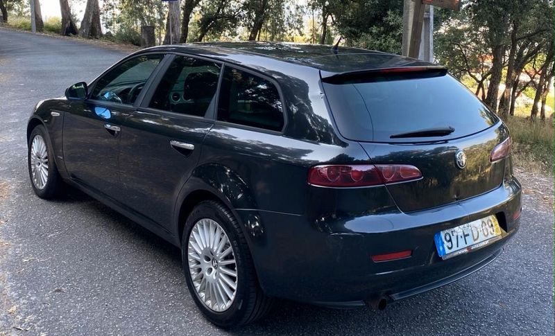 Alfa Romeo 159 • 2008 • 219,000 km 2