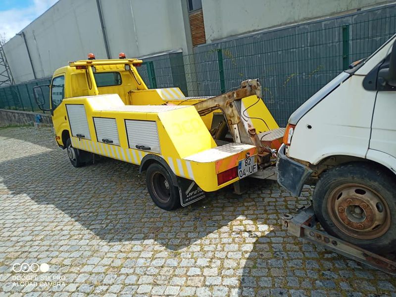 Toyota Dyna • 2002 • 224,000 km 2