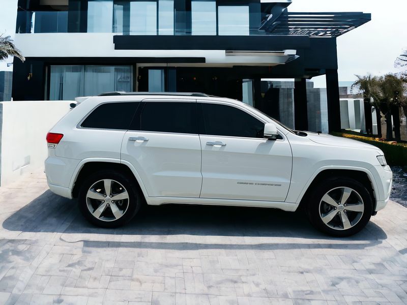 Jeep Grand Cherokee • 2015 • 168,000 km 9