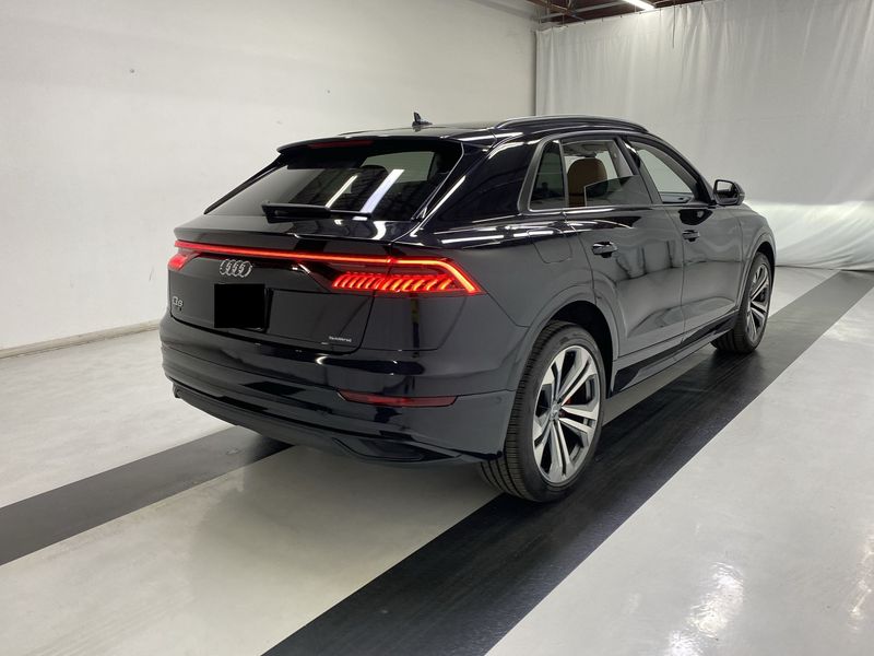 Audi Q8 • 2019 • 24,150 km 8