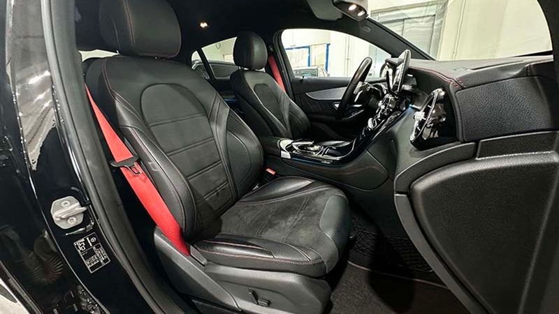 Mercedes-Benz GLC-Class Coupe • 2017 • 68,000 km 14