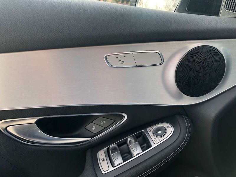 Mercedes-Benz GLC • 2015 • 157,000 km 7