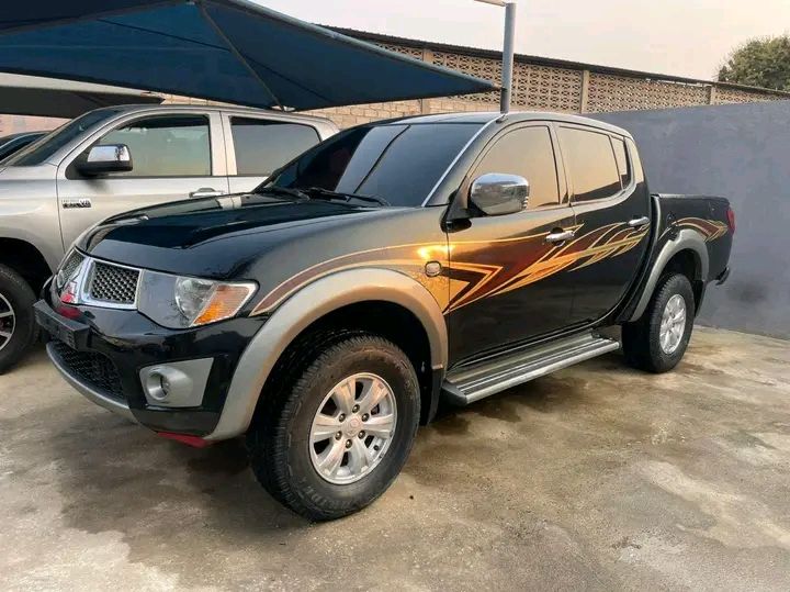 Mitsubishi L200 • 2019 • 27,000 km 1