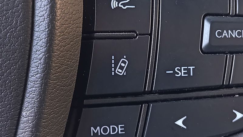 Lexus UX • 2021 • 44,700 km 17