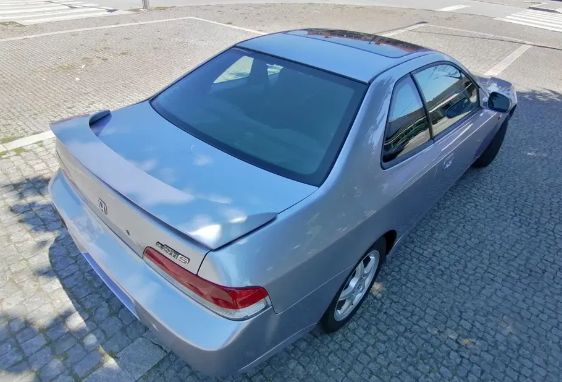 Honda Prelude • 1998 • 244,500 km 2