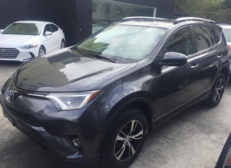 Toyota RAV4 • 2016 • 45 km 2