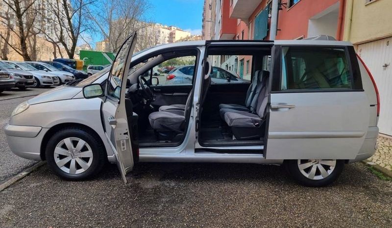 Citroën C8 • 2005 • 200,000 km 4