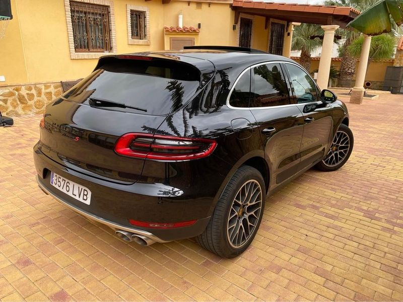 Porsche Macan • 2015 • 115,000 km 1