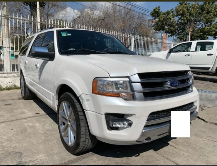 Ford Expedition • 2017 • 110,000 km 4