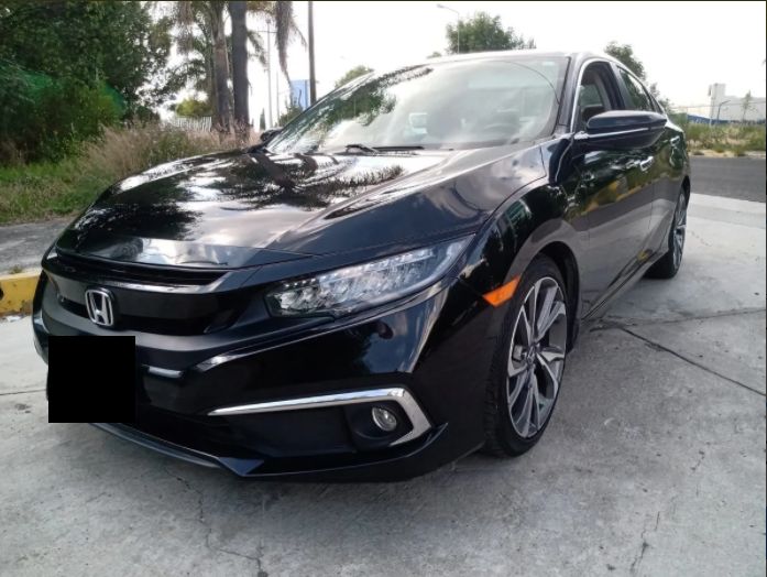 Honda Civic • 2020 • 72,000 km 1