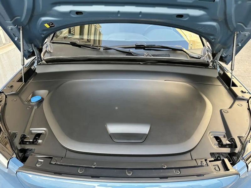 Volvo C30 • 2022 • 22,900 km 12