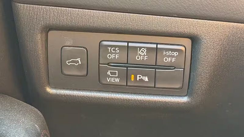 Mazda CX-5 • 2023 • 26,036 km 8