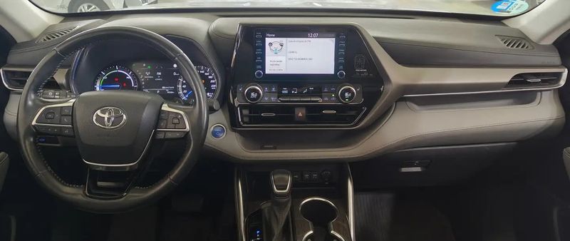 Toyota Highlander Hybrid • 2021 • 59,268 km 8