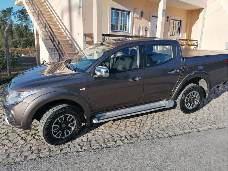 Mitsubishi L200 • 2017 • 160,000 km 3