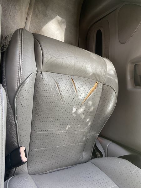 Ford Explorer • 1997 • 171,000 km 9