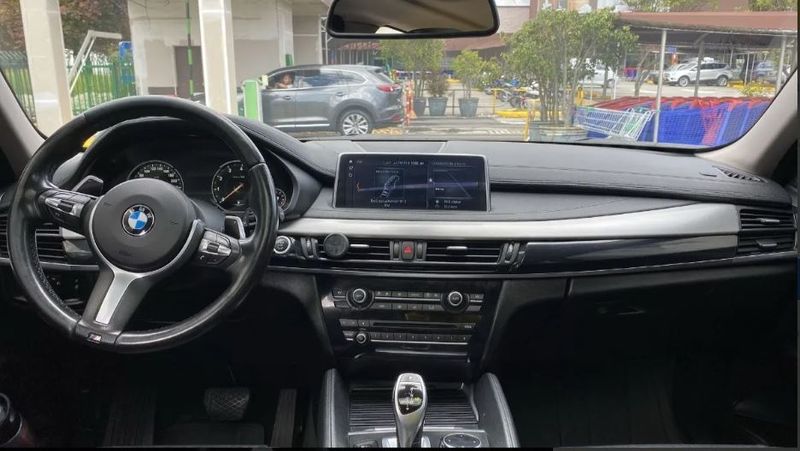 BMW X6 • 2015 • 110,000 km 8