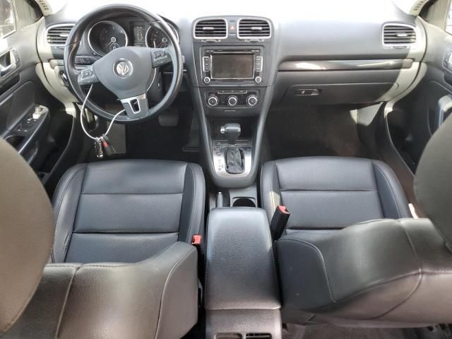 Volkswagen Jetta SportWagen • 2010 • 10,000 mi 7