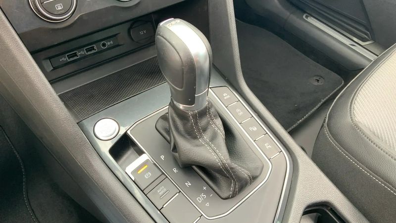 Volkswagen Tiguan • 2019 • 40,046 km 9