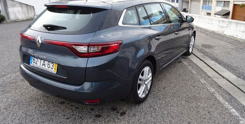 Renault Mégane • 2017 • 69,999 km 7