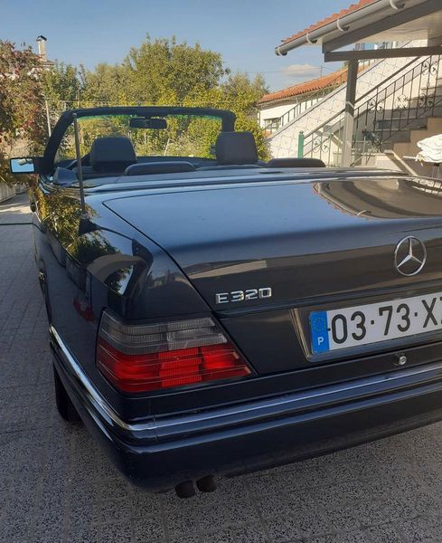 Mercedes-Benz E • 1994 • 120,000 km 2