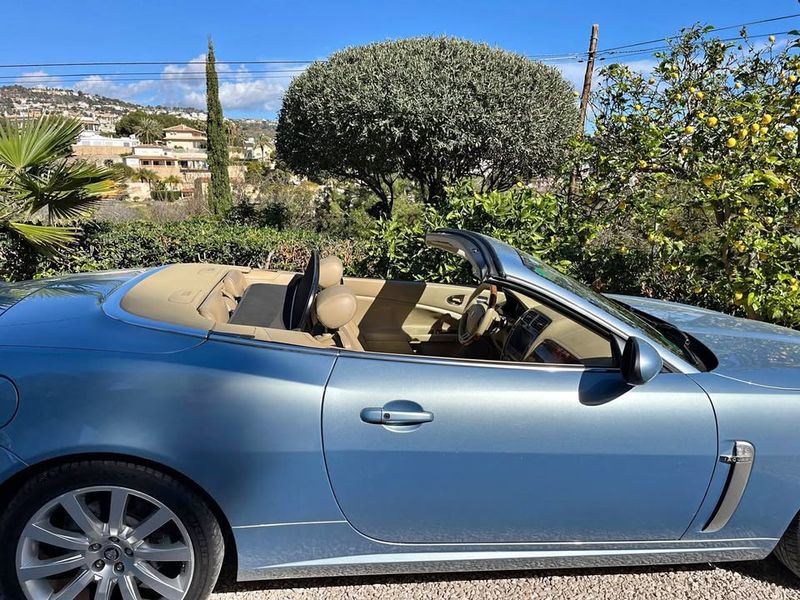 Jaguar XKR • 2007 • 124,000 km 8
