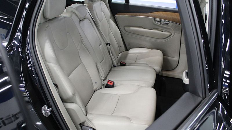 Volvo XC90 • 2021 • 96,000 km 18