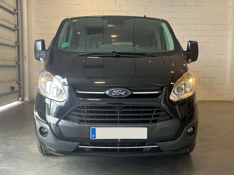 Ford Tourneo Custom • 2017 • 109,900 km 1