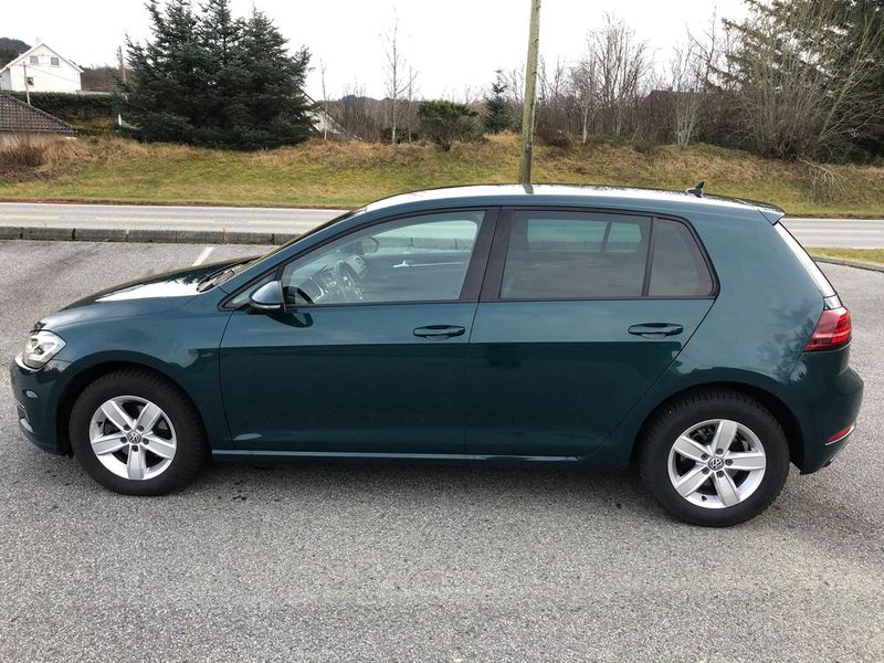 Volkswagen Golf • 2017 • 56,500 km 6