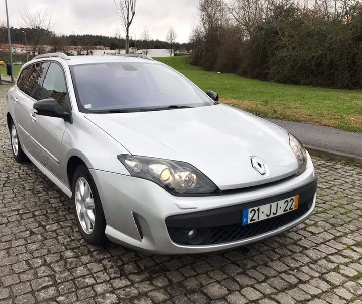 Renault Laguna • 2010 • 274,000 km 1
