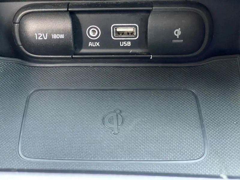 Kia Optima • 2019 • 106,000 km 12