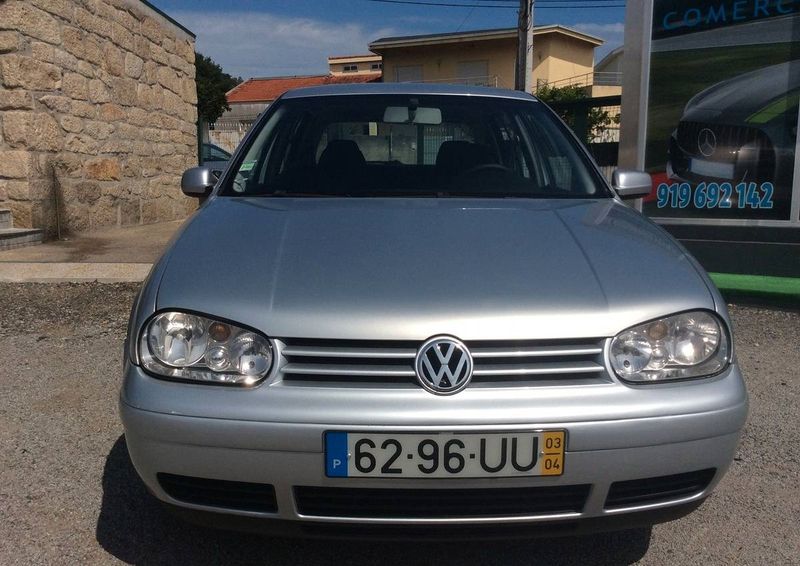 Volkswagen Golf • 2003 • 179,999 km 1