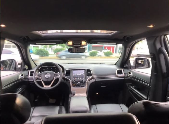 Jeep Grand Cherokee • 2017 • 91,000 km 5