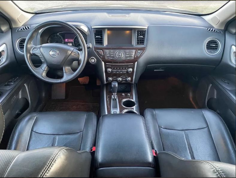 Nissan Pathfinder • 2014 • 120,000 km 4