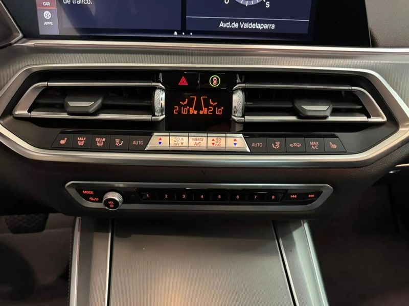 BMW X5 • 2020 • 57,100 km 16