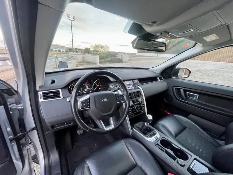 Land Rover Discovery Sport • 2017 • 196,000 km 13