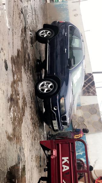 BMW X5 • 2003 • 140,000 km 3