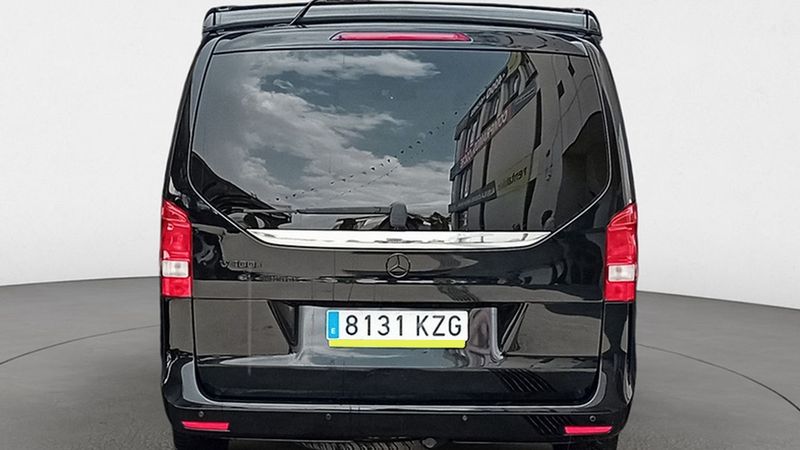 Mercedes-Benz 310 Van • 2019 • 76,300 km 10