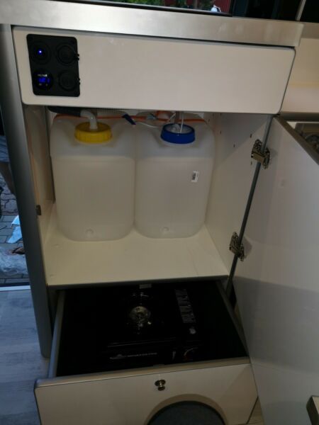 Mercedes-Benz Sprinter • 2011 • 114,000 km 13